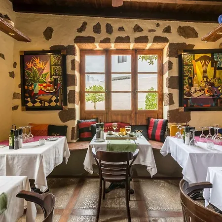 Country house La Casona De Yaiza *