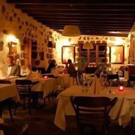 Gospodarstwo wiejskie La Casona De I Emblematico
