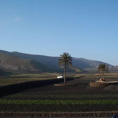 Gospodarstwo wiejskie La Casona De I Emblematico Yaiza (Lanzarote)